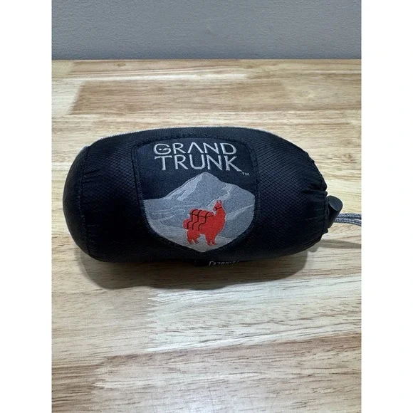 GRAND TRUNK Silk Single Sleep Sack with Pillow Pocket Lightweight Travel Hammock - Picture 1 of 10